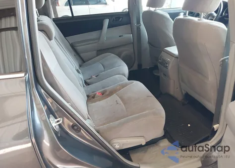 2012 Toyota Highlander Base V6 from USA, damaged, VIN 5TDBK3EH1CS113931